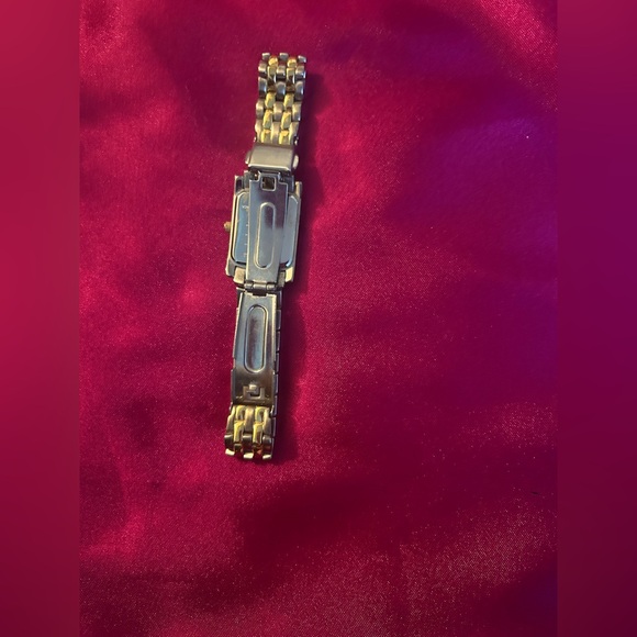 Bulk Lot of Watches. Various Conditions - Picture 6 of 16